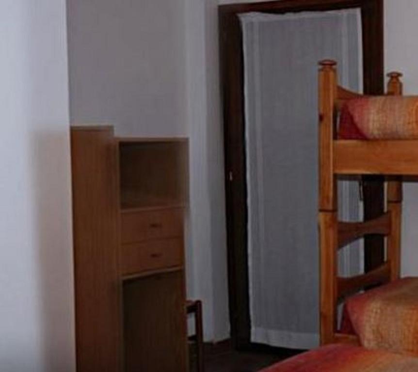 Hotel Ristorante Sassi Rossi Taceno Ruang foto