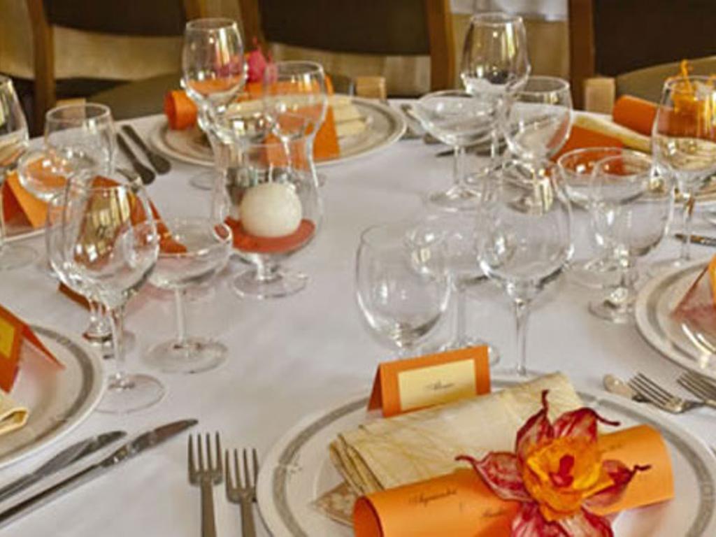 Hotel Ristorante Sassi Rossi Taceno Bagian luar foto